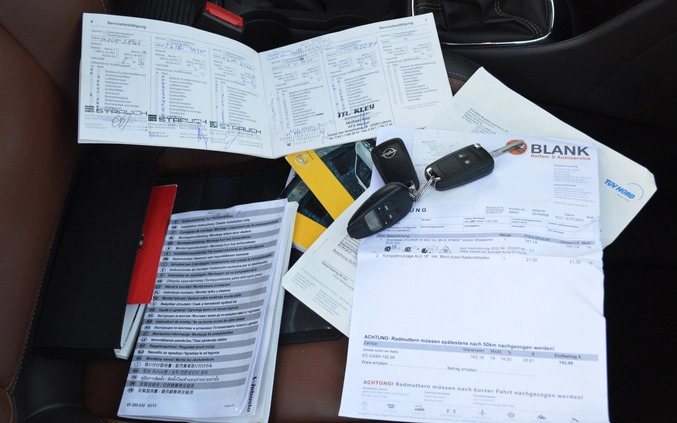 Opel Mokka cena 49900 przebieg: 152556, rok produkcji 2014 z Pionki małe 781